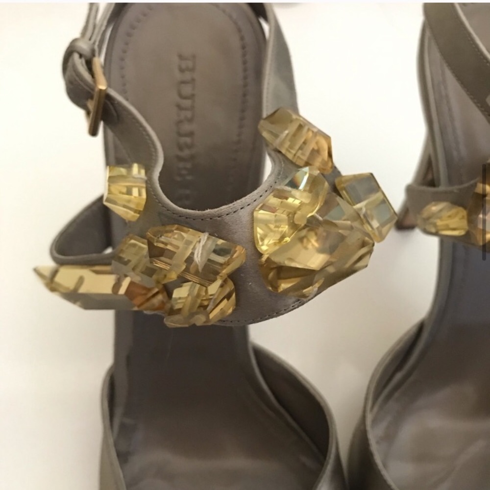 Burberry Citrine Crystal Satin Peep Toe Heels 41 - Picture 7 of 16